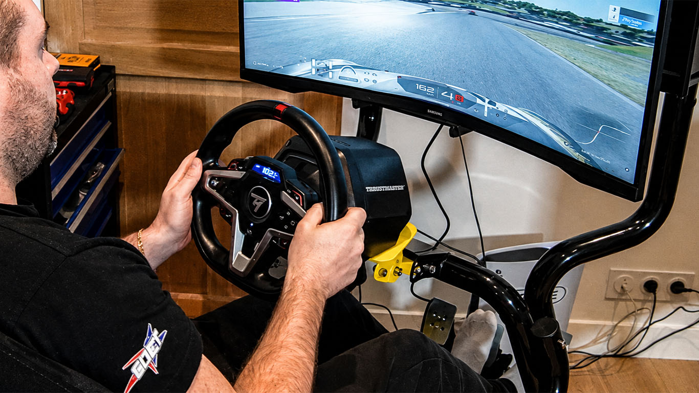 Thrustmaster T248 en test sur châssis