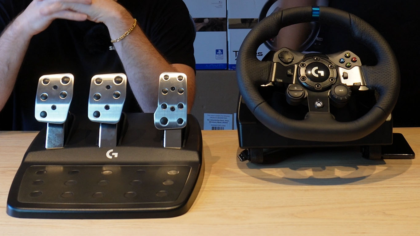 Gros plan du Logitech G923